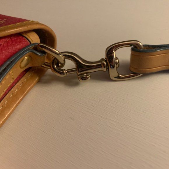 Dooney & Bourke Red Logo Wristlet ❤️ - Picture 6 of 11